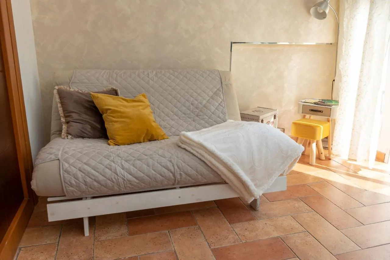Appartamento indipendente in villa Sanremo Italia